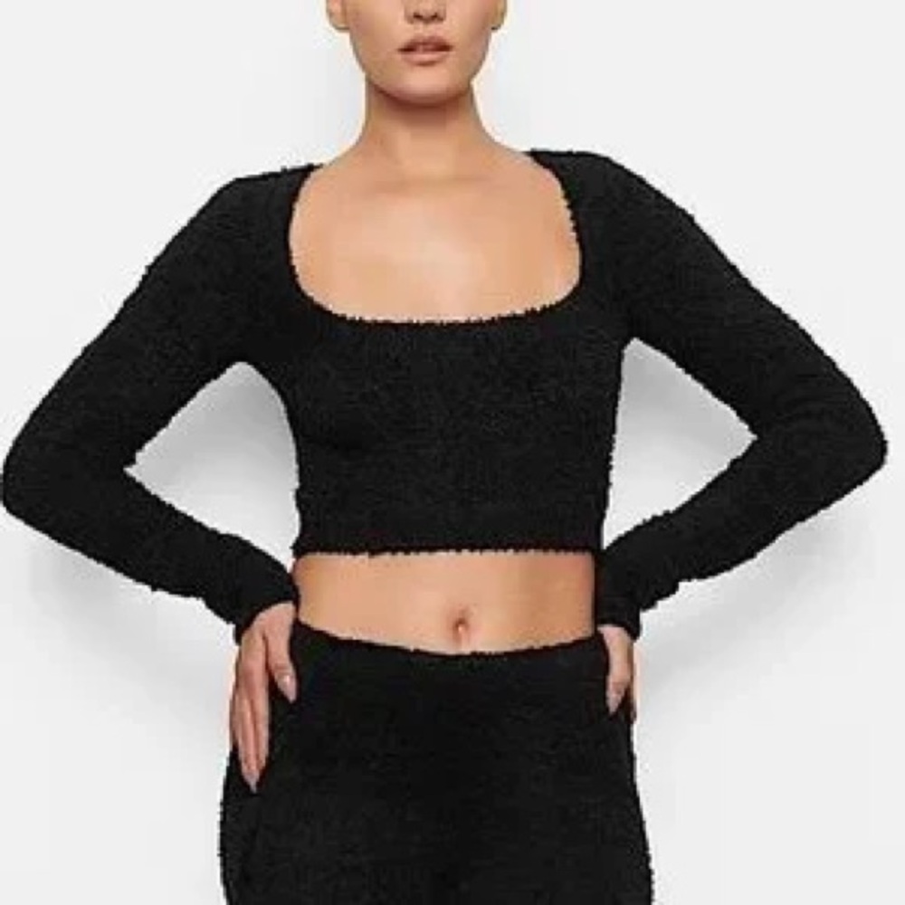 SKIMS Cozy Knit Scoop Neck Crop Top•Black